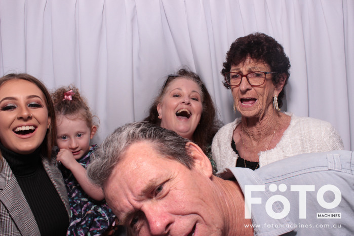 Billy's 21st | View more photos from the event at gallery.fotomachines.com.au/u/FOTOMachines/Billys-21st